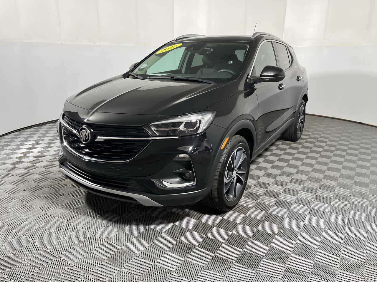 Used 2022 Buick Encore GX Essence FWD image 4