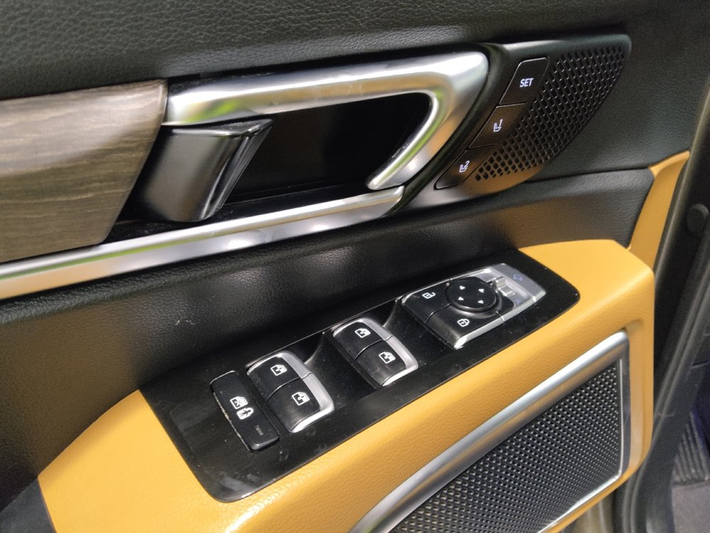 Used 2022 Kia Telluride SX w/ Towing Package image 27