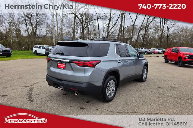 Used 2023 Chevrolet Traverse LT FWD image 32