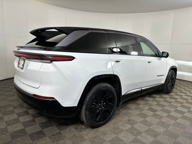 Used 2024 Jeep Wagoneer Launch Edition image 3