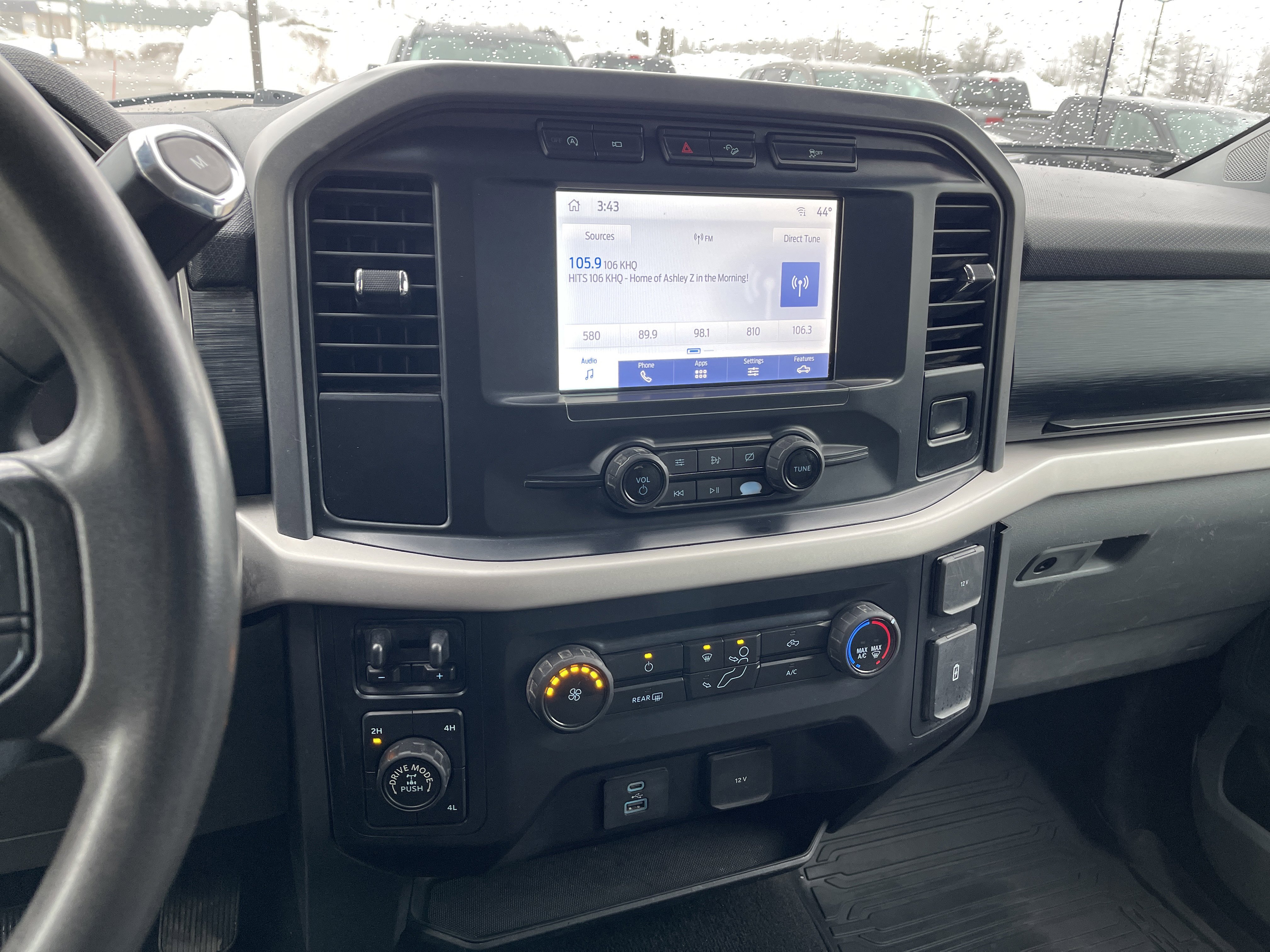 Used 2021 Ford F150 XLT w/ FX4 Off-Road Package image 15