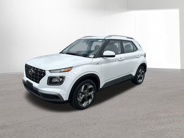 Used 2025 Hyundai Venue SEL image 11
