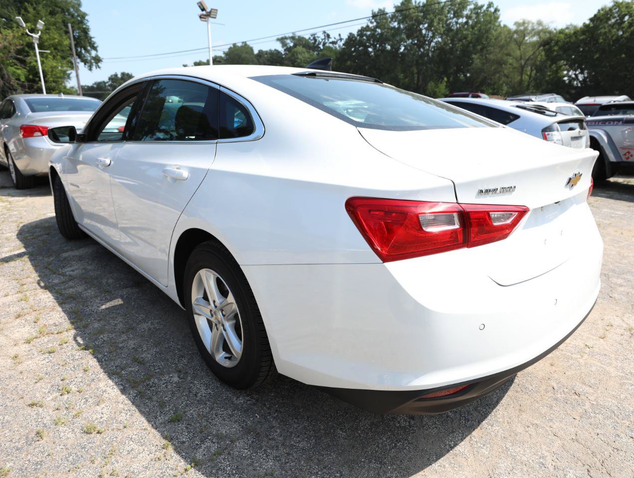 Used 2023 Chevrolet Malibu LS w/ Driver Confidence Package FWD image 8