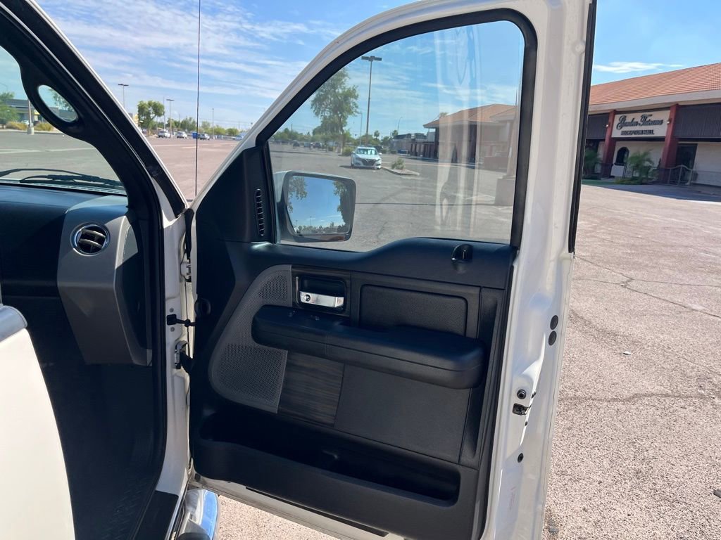 Used 2008 Lincoln Mark LT 2WD image 17