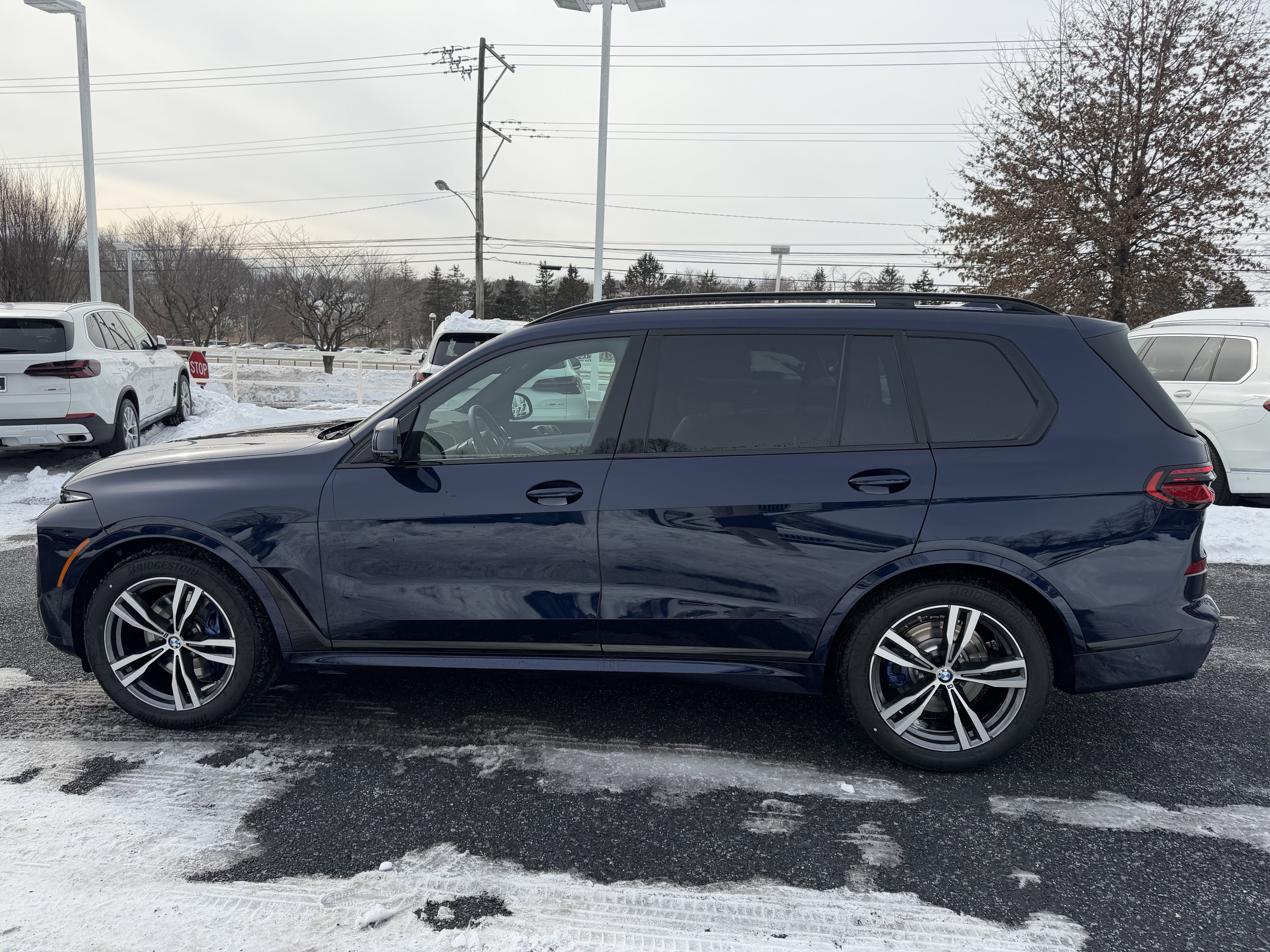 Used 2026 BMW X7 xDrive40i w/ M Sport Package image 8