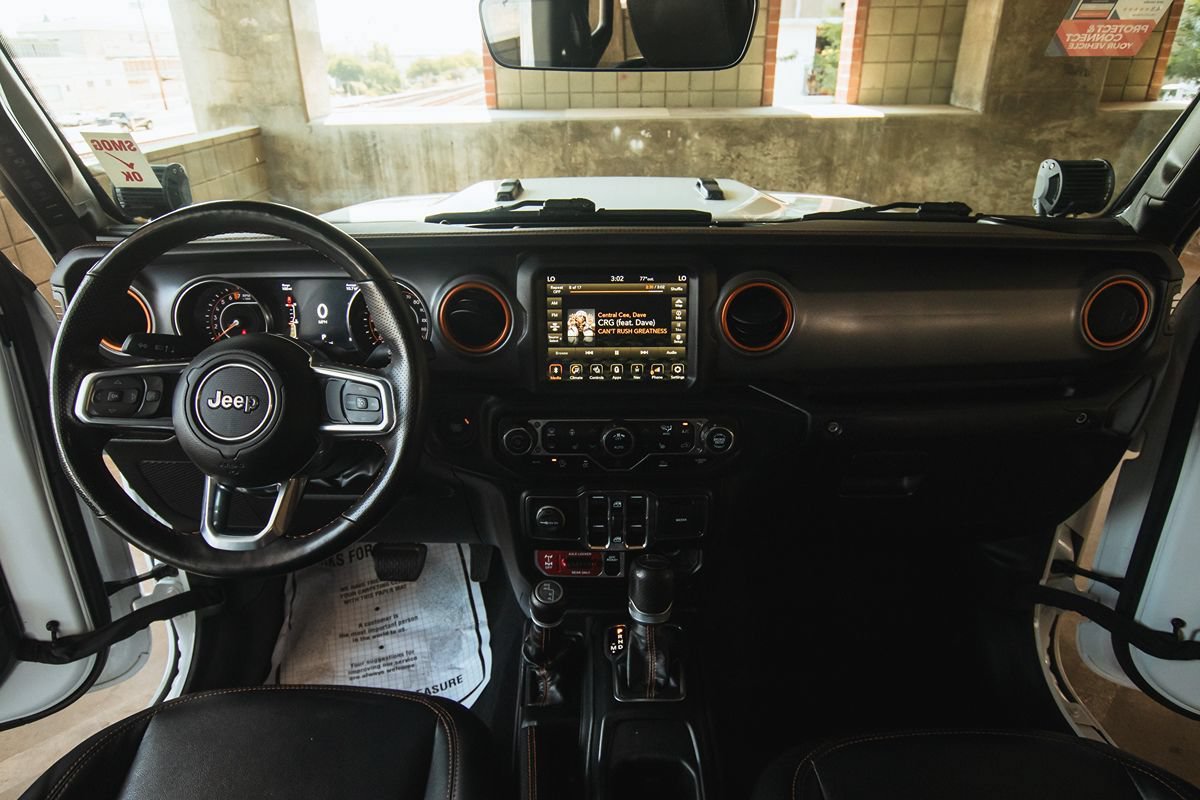 Used 2023 Jeep Gladiator Mojave w/ Cold Weather Group AWD/4WD image 25