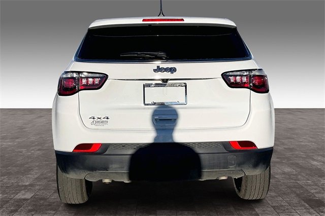 Certified 2025 Jeep Compass Sport image 4