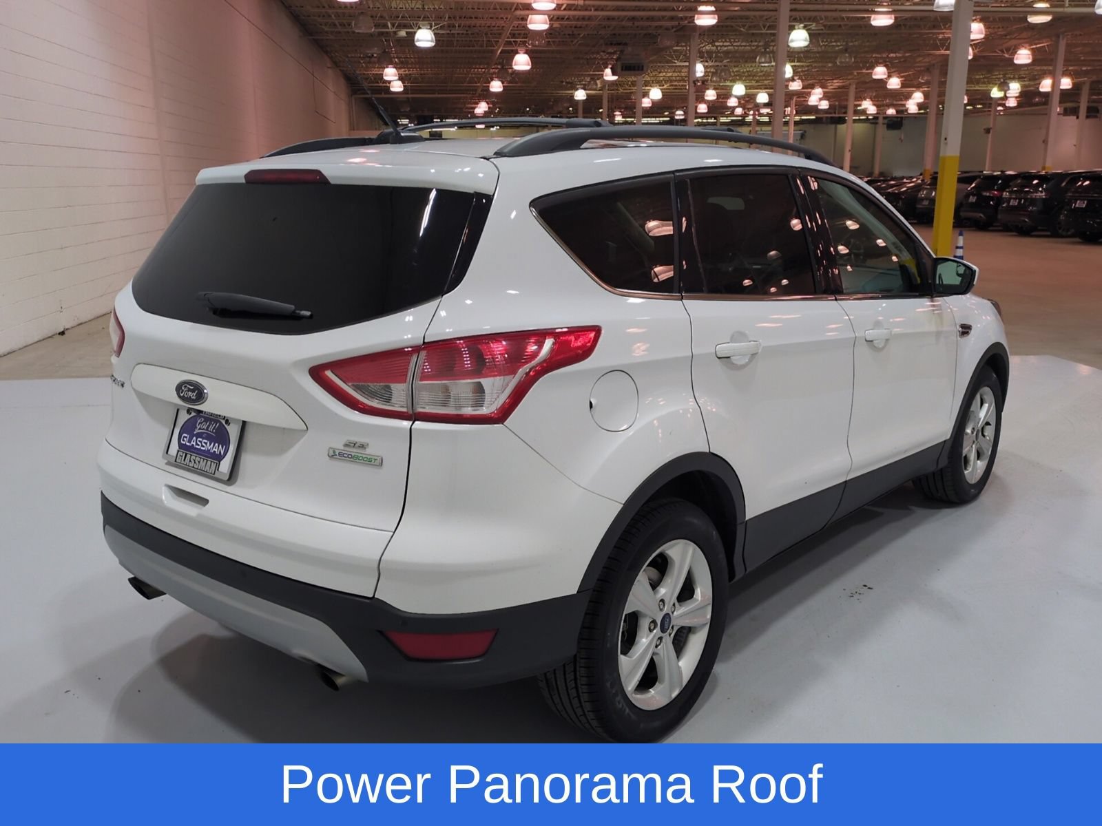 Used 2015 Ford Escape SE w/ Equipment Group 201A FWD image 3