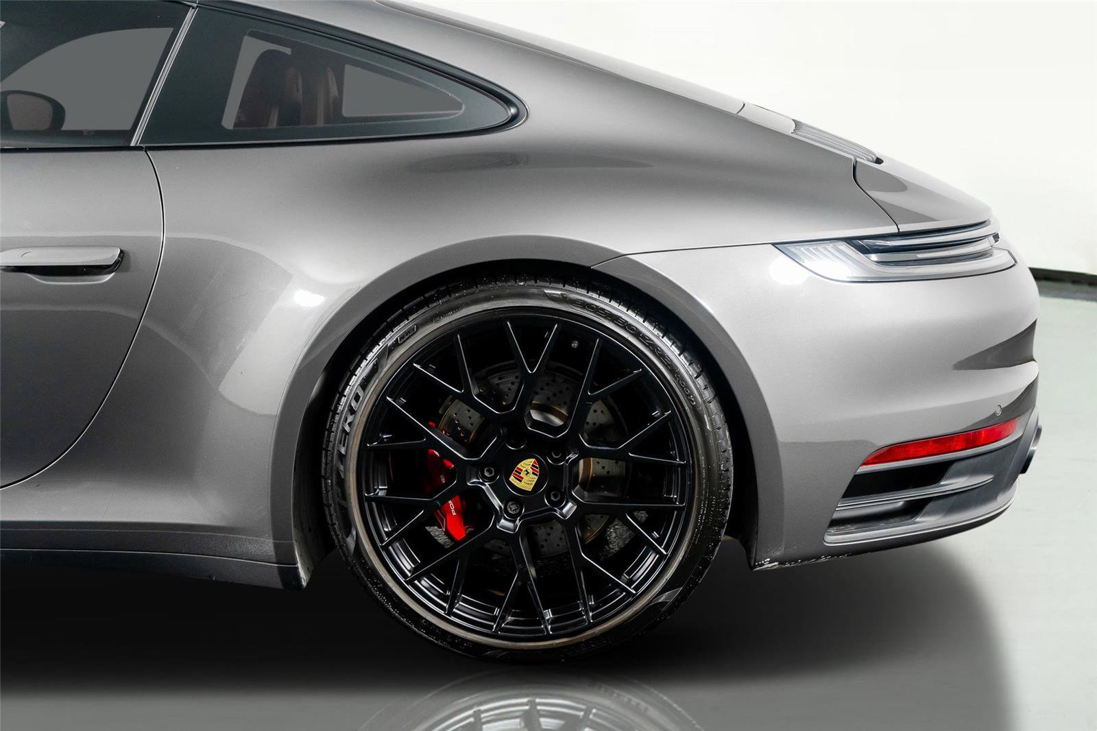 Used 2023 Porsche 911 Carrera 4S AWD/4WD image 17