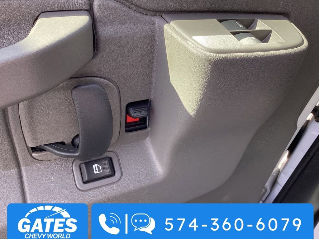 New 2025 Chevrolet Express 3500 Work Van w/ Power Convenience Package image 11