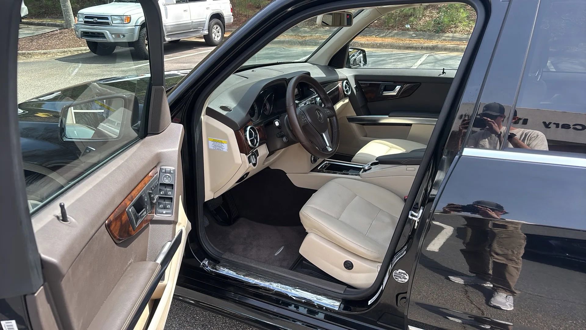 Used 2013 Mercedes-Benz GLK 350 4MATIC image 14