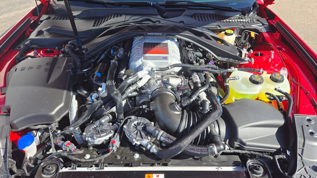 New 2026 Ford Mustang Dark Horse SC w/ Carbon Fiber Exterior Package RWD image 3