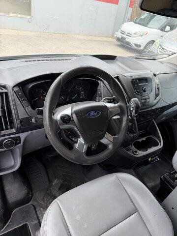 Used 2017 Ford Transit 250 148 Medium Roof image 12