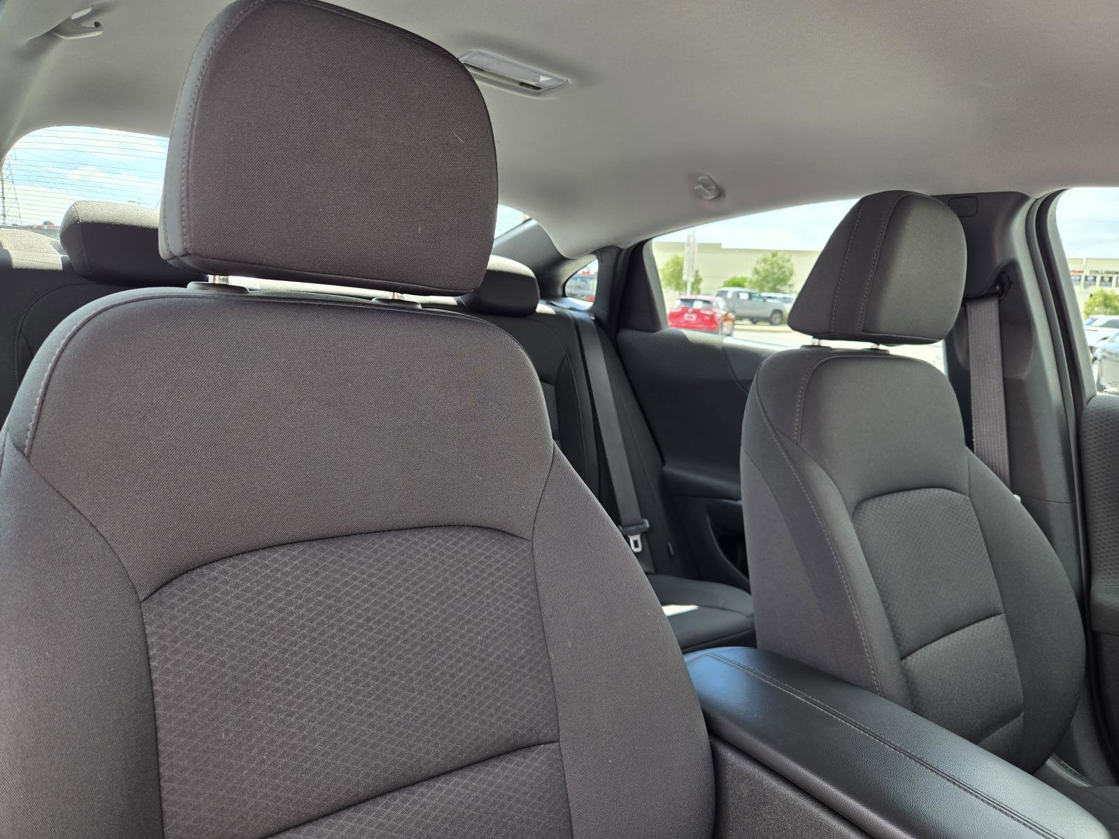 Used 2021 Chevrolet Malibu LT image 29