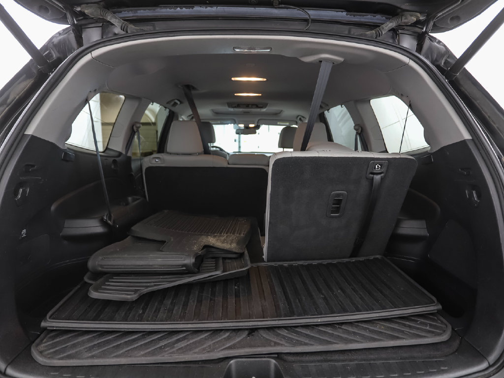 Used 2018 Honda Pilot Touring image 26