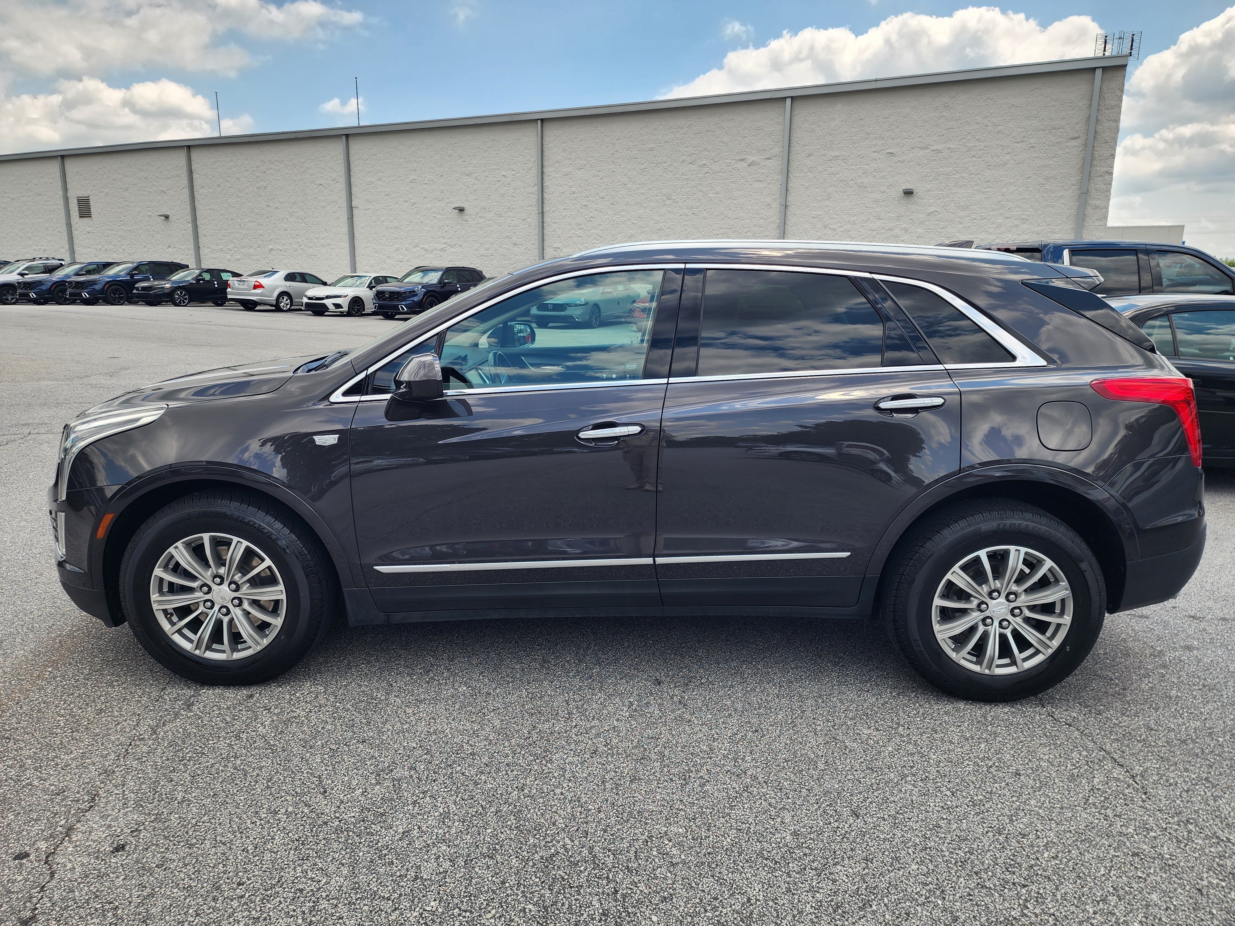 Used 2019 Cadillac XT5 Luxury FWD image 8