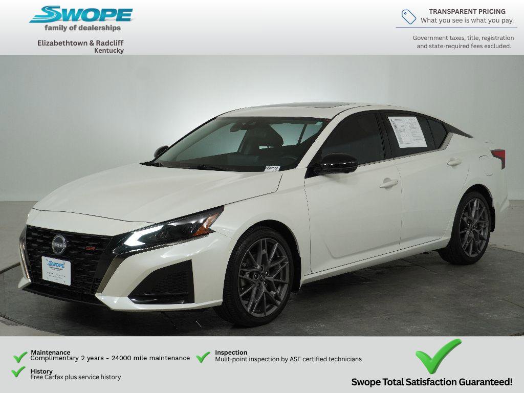 Used 2024 Nissan Altima 2.0 SR FWD image 8