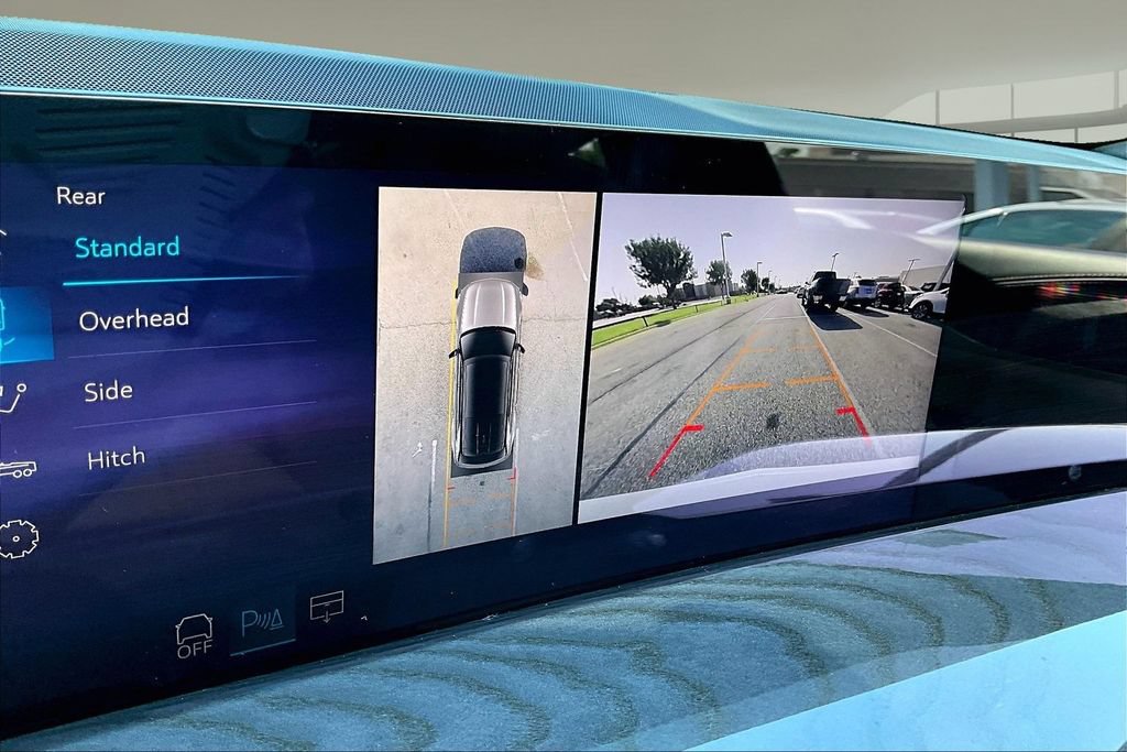 Used 2025 Cadillac Escalade IQ Sport 2 AWD/4WD image 22