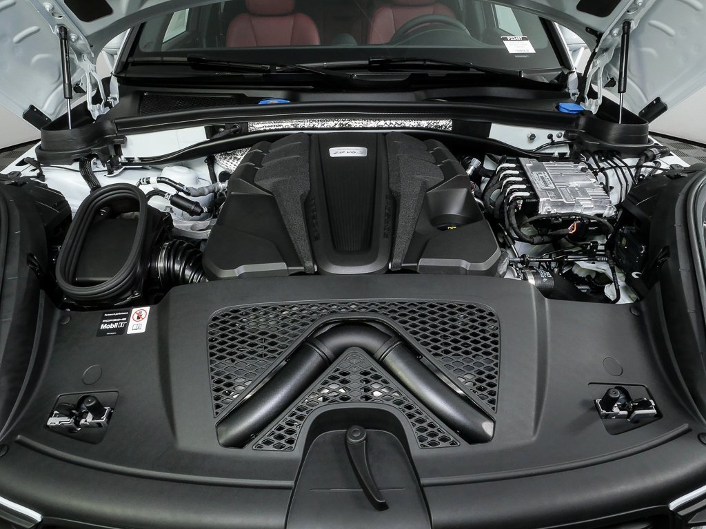 New 2026 Porsche Macan S image 35