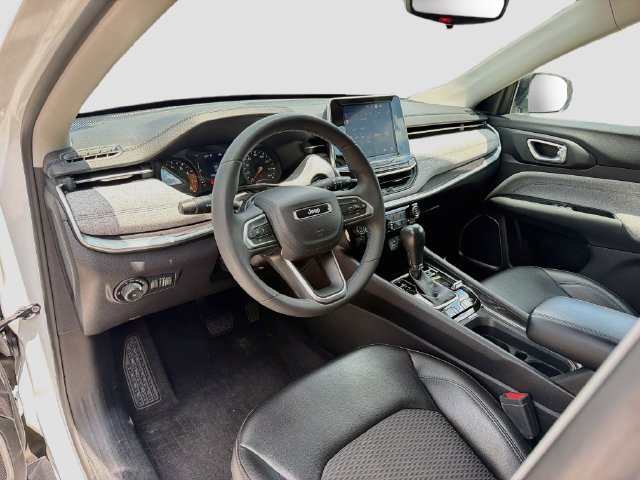 Used 2022 Jeep Compass Latitude AWD/4WD image 21
