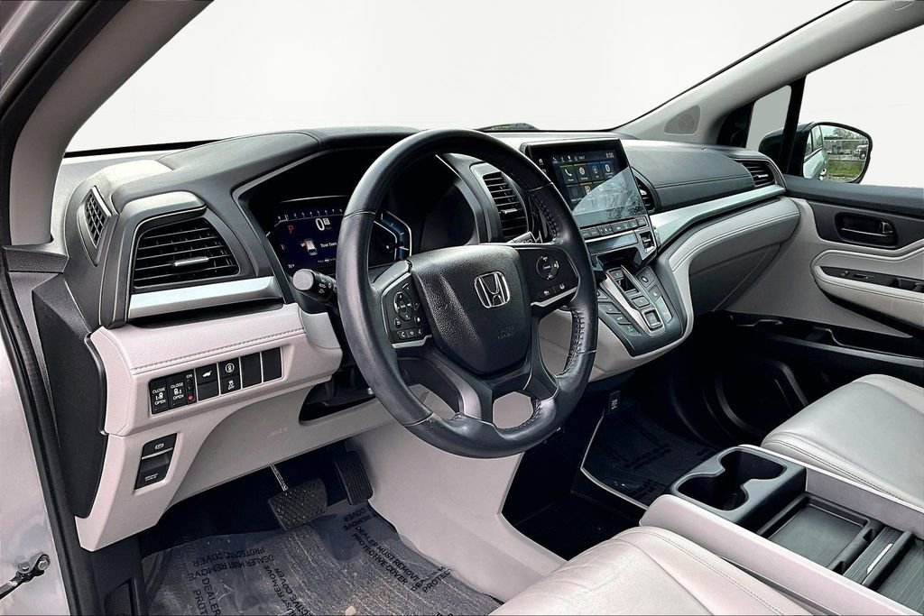 Used 2023 Honda Odyssey EX-L image 14