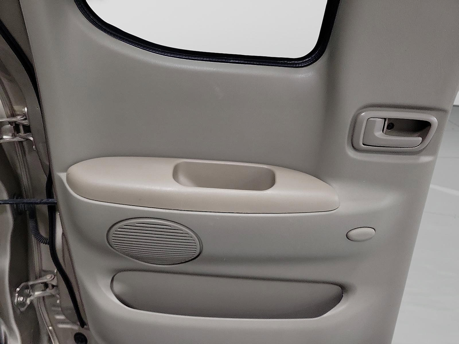 Used 2006 Toyota Tundra SR5 RWD image 9