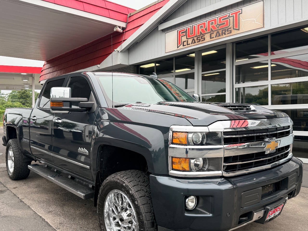 Used 2018 Chevrolet Silverado 2500 High Country w/ Duramax Plus Package AWD/4WD image 16