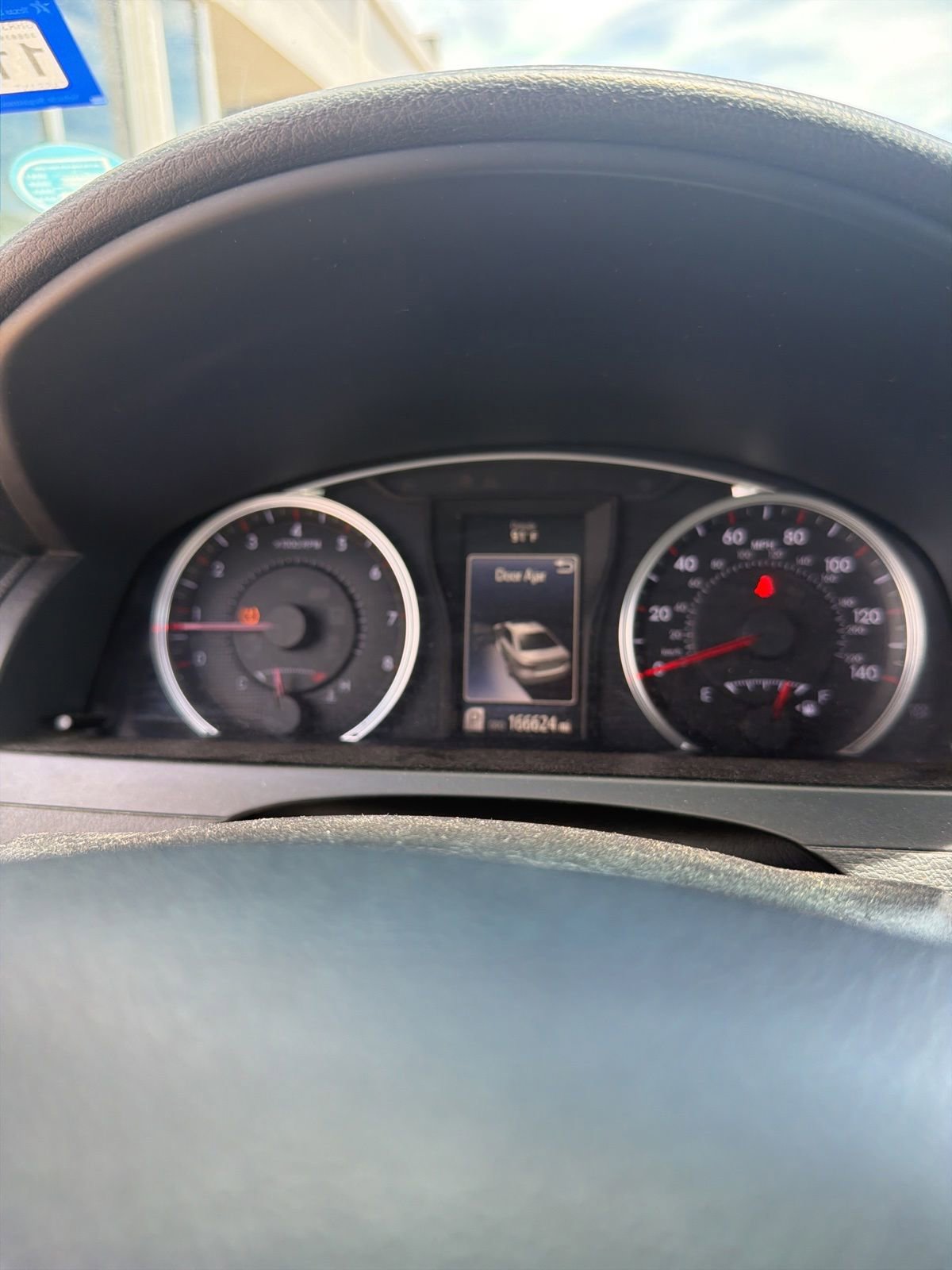 Used 2015 Toyota Camry XSE w/ Moonroof Package FWD image 3