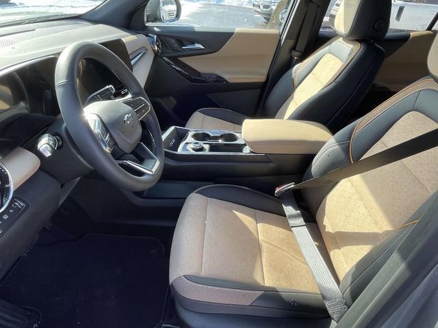 New 2026 Chevrolet Equinox ACTIV w/ Safety and Technology Package image 14