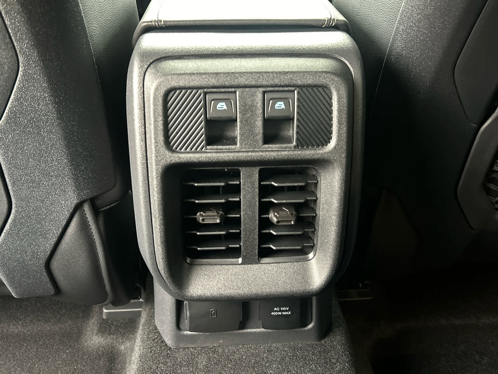 New 2025 Ford Bronco Badlands image 13