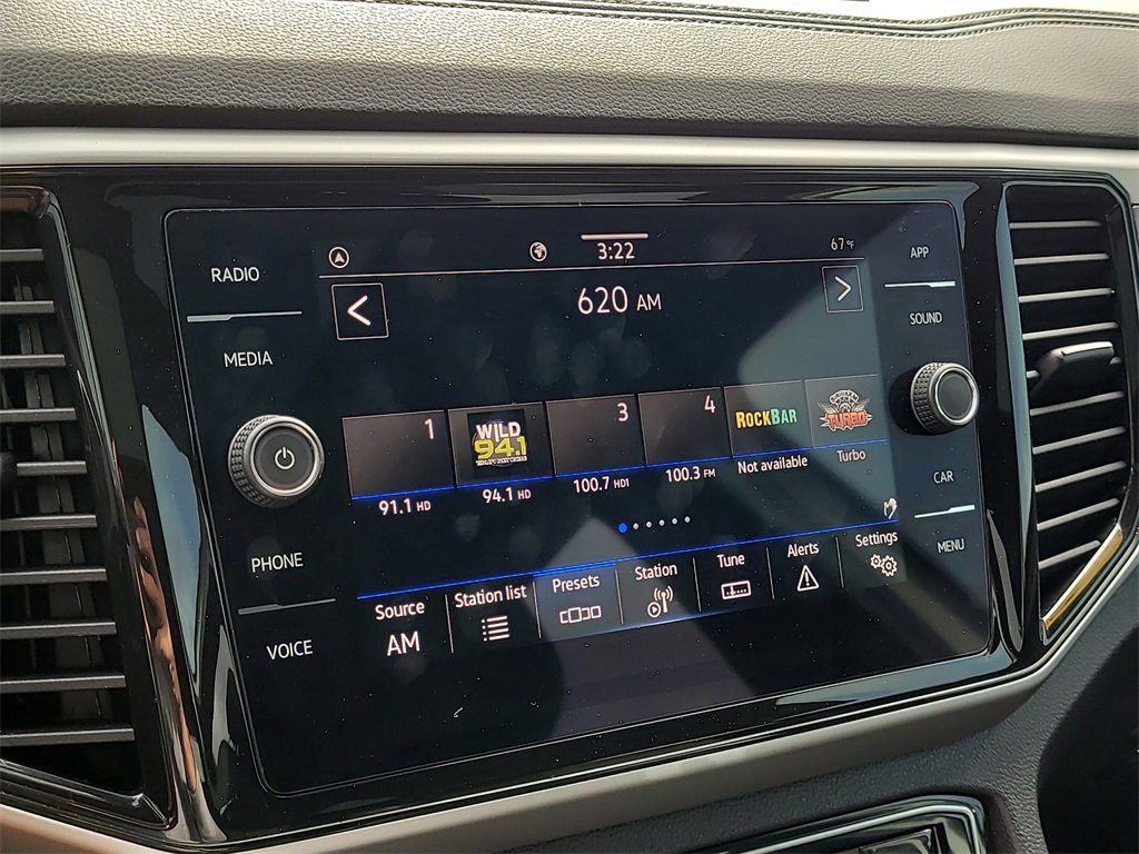 Used 2023 Volkswagen Atlas Cross Sport SE w/ Panoramic Sunroof Package image 23