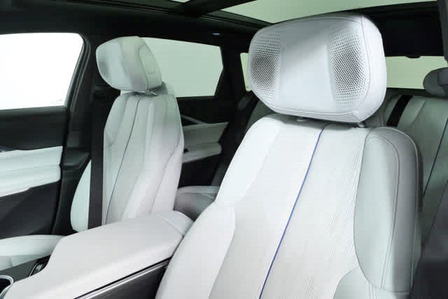 Certified 2024 Cadillac Lyriq Sport w/ LPO, Floor Liner Package RWD image 5