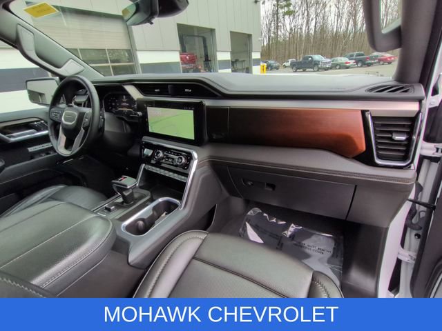 Used 2024 GMC Sierra 1500 Denali w/ Technology Package AWD/4WD image 31