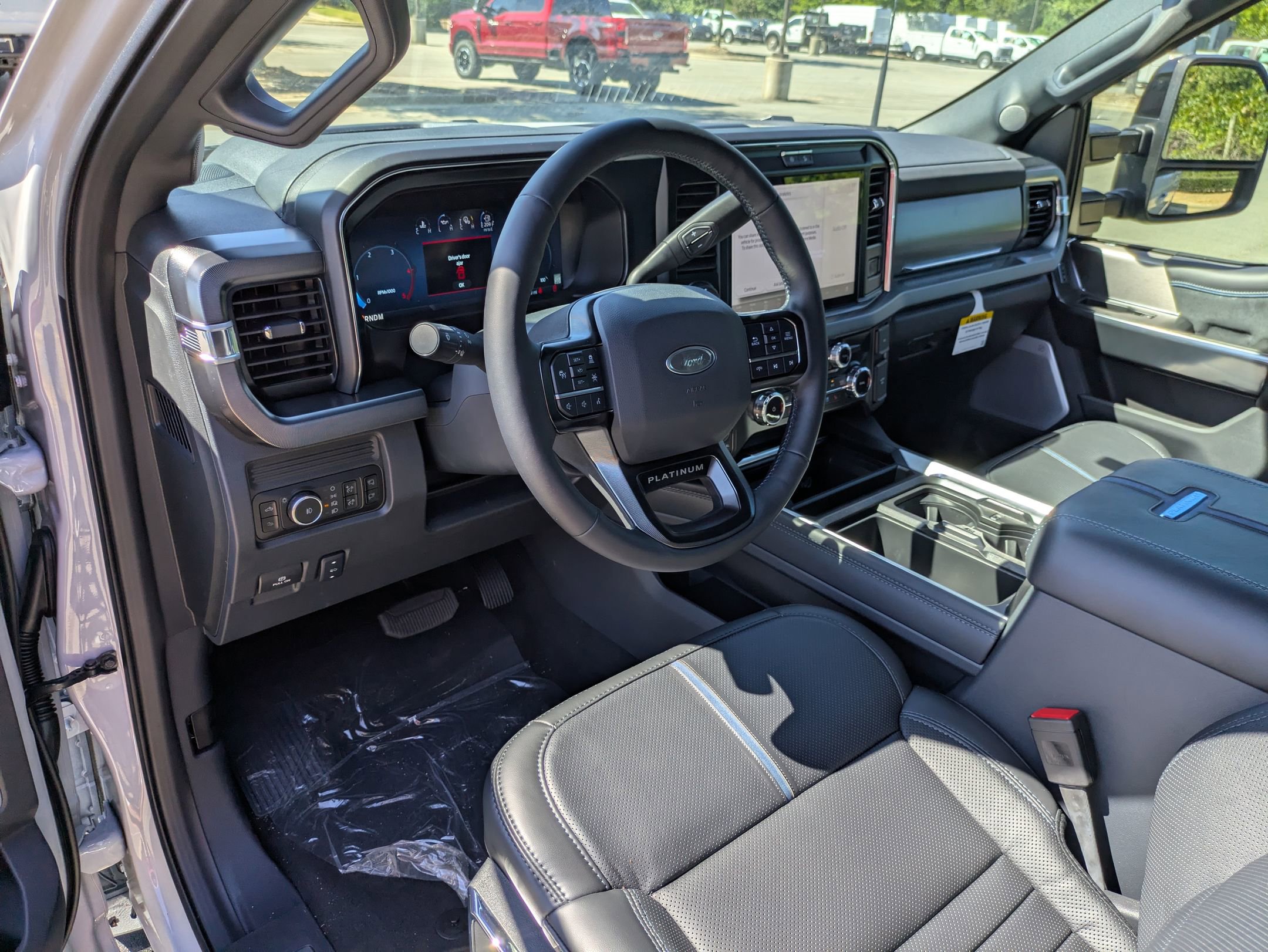 New 2026 Ford F250 Platinum w/ Tremor Off-Road Package image 15