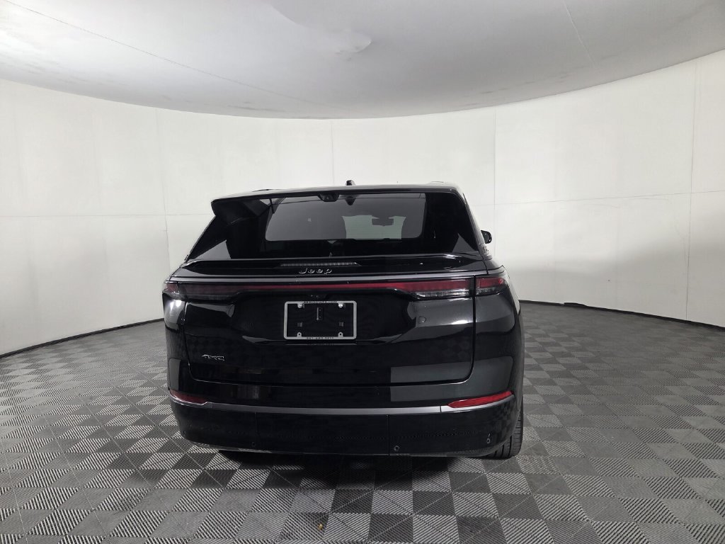 Used 2025 Jeep Wagoneer S Launch Edition AWD/4WD image 26