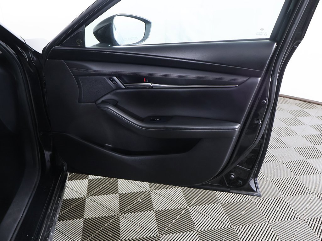 Used 2019 MAZDA MAZDA3 Sedan w/ Select Package image 17