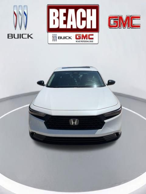 Used 2025 Honda Accord SE image 13