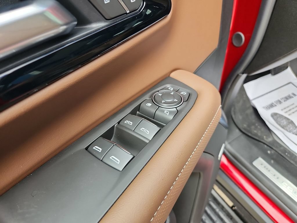 New 2026 Chevrolet Suburban High Country AWD/4WD image 13