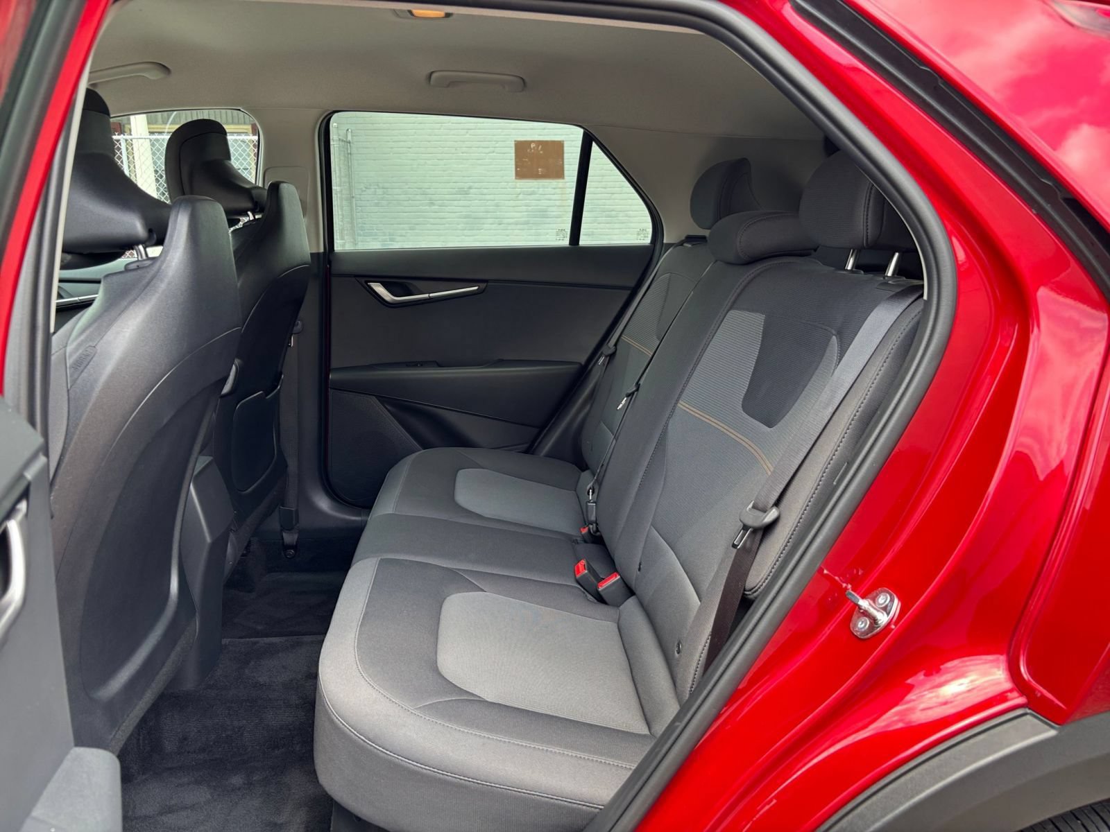 Used 2026 Kia Niro LX FWD image 23