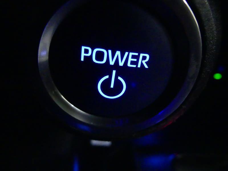 Used 2021 Toyota Venza XLE image 17