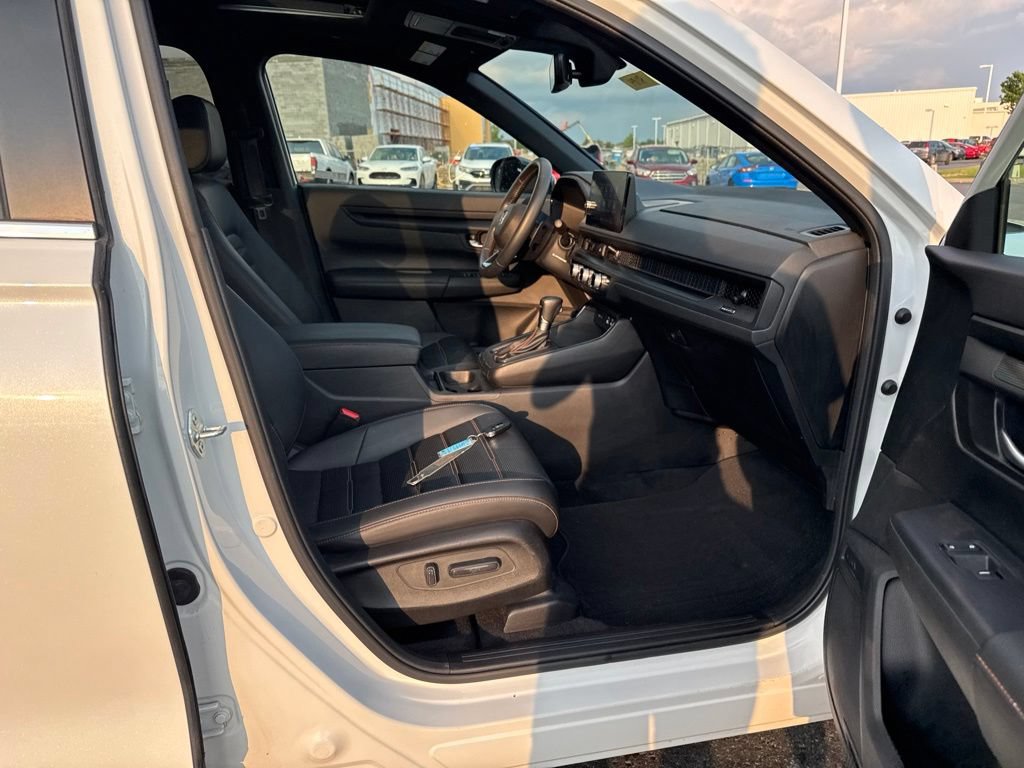 Used 2024 Honda CR-V Sport-L image 42