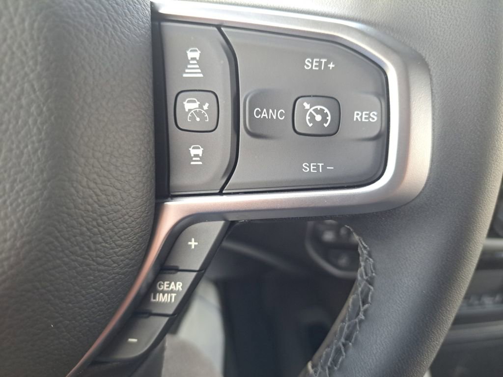 Used 2025 RAM 1500 Lone Star image 20