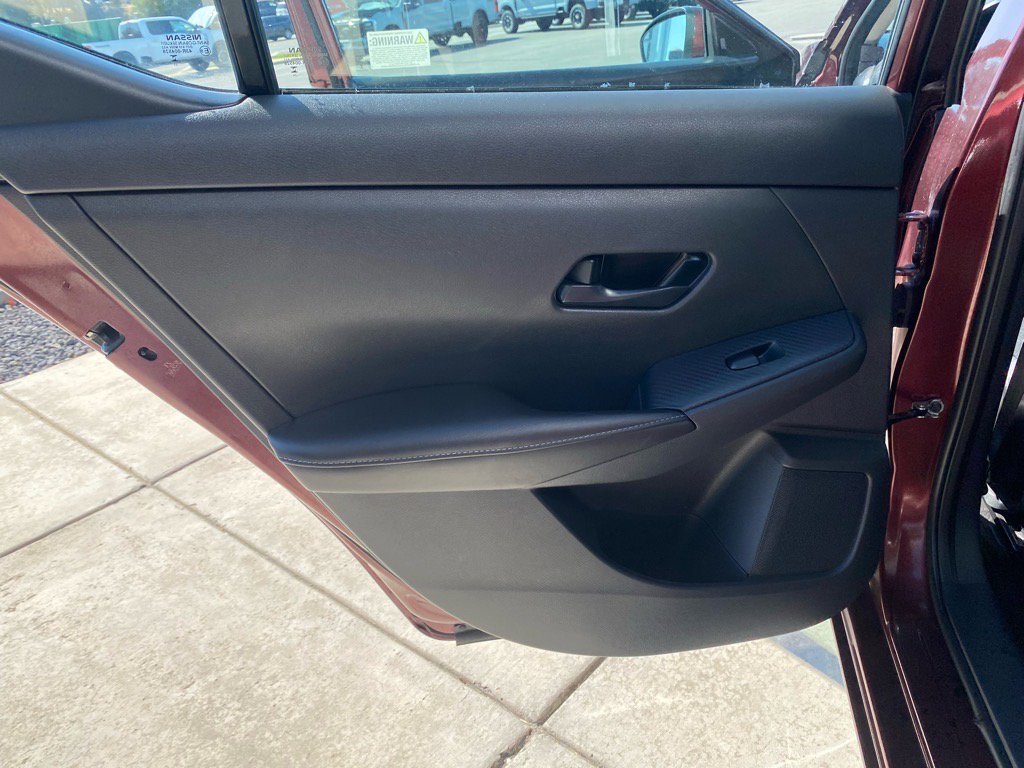 Used 2024 Nissan Sentra SV image 15