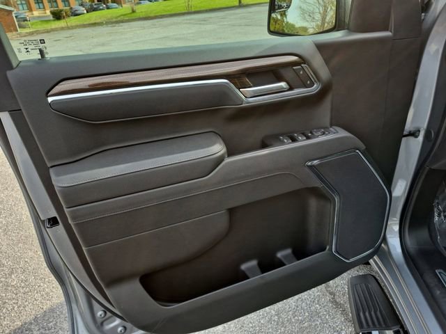 Certified 2025 Chevrolet Silverado 1500 LT w/ Convenience Package II image 11