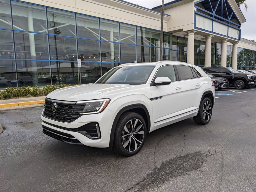 New 2026 Volkswagen Atlas Cross Sport SEL Premium R-Line image 4