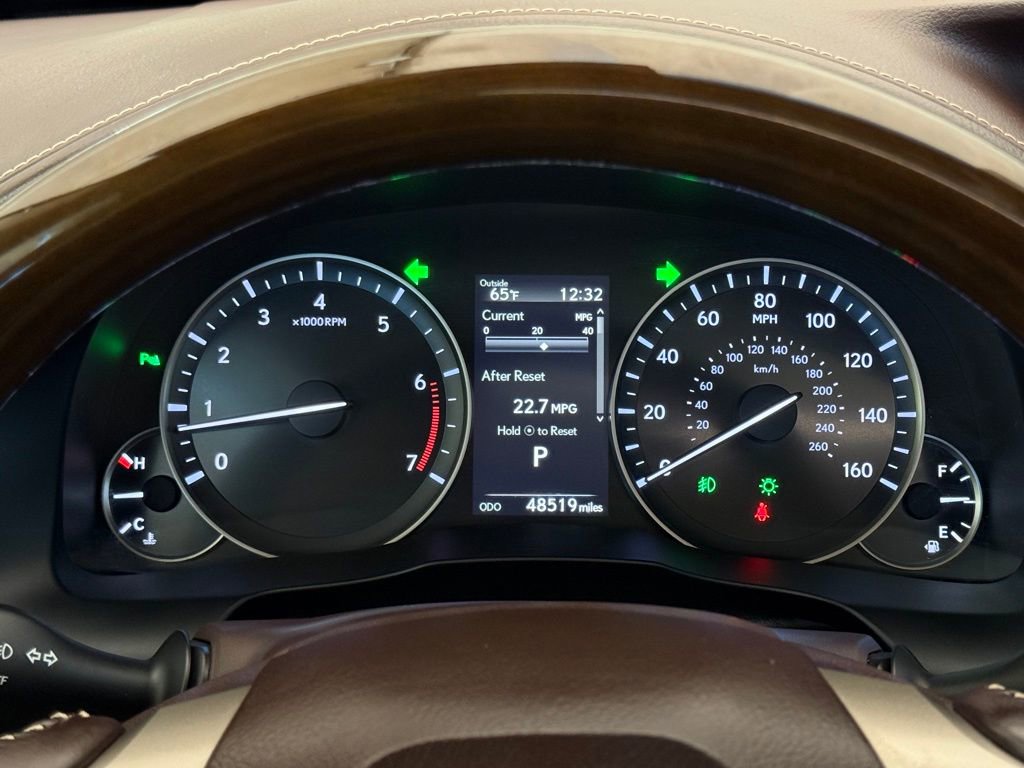 Used 2016 Lexus ES 350 w/ Navigation System Package image 24