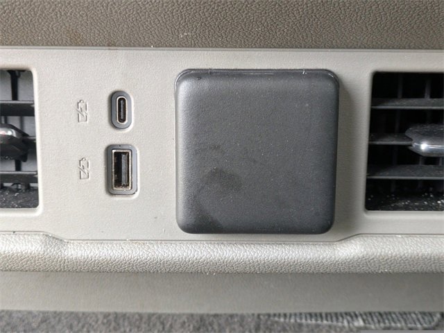 Used 2024 GMC Sierra 1500 SLT image 15