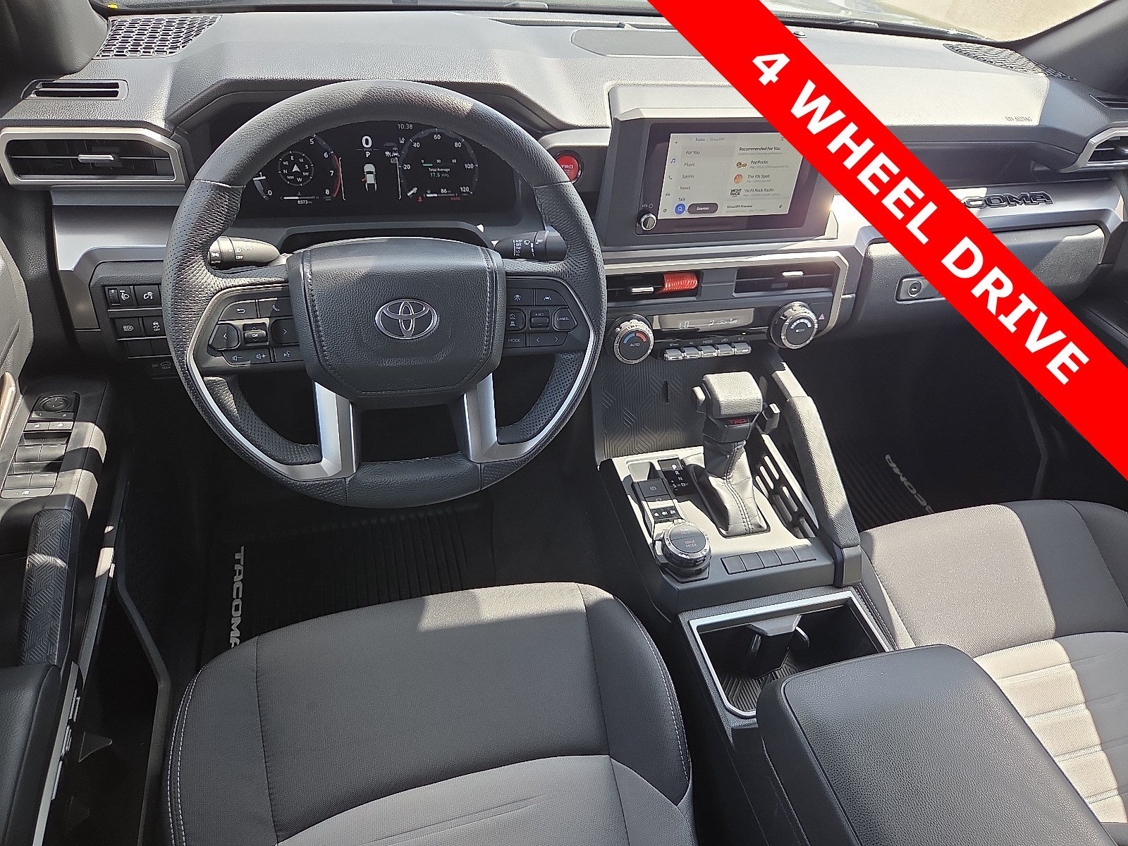 Used 2025 Toyota Tacoma TRD Sport AWD/4WD image 11