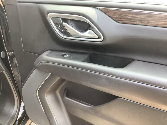 Used 2023 Chevrolet Suburban LS AWD/4WD image 18