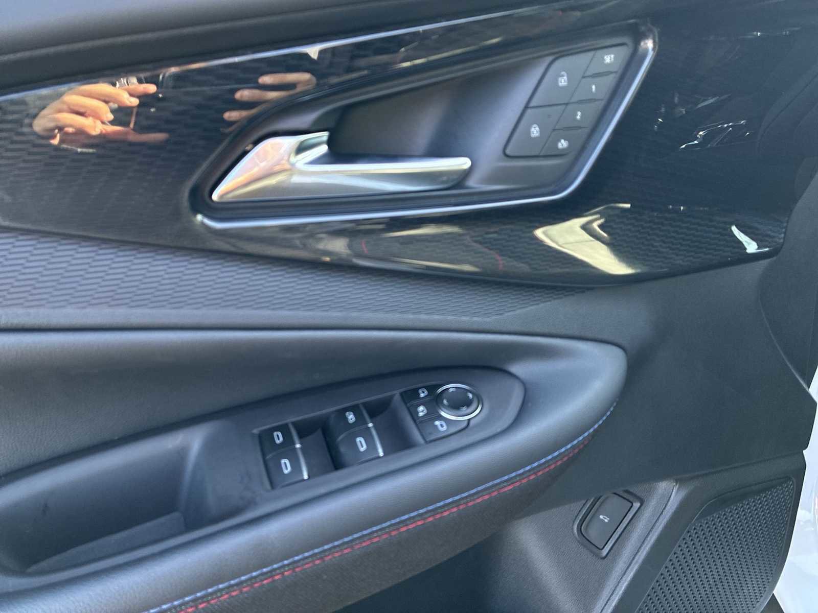 Certified 2024 Chevrolet Blazer EV RS image 22